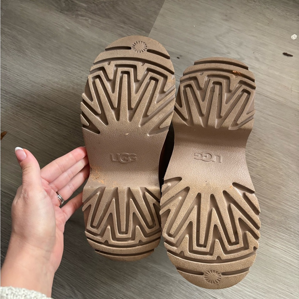 Women's Ugg Tan Platform Clogs - image 5